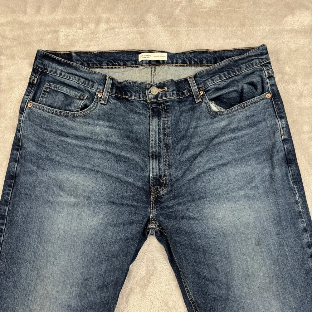 Levi Strauss Signature Jeans Mens 40x32 Blue Relaxed Straight Whiskered Workwear